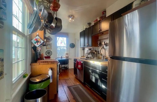Beacon Casa | Quiet Historic Beacon Home with Garden - Quick Walk to Main St & DIA