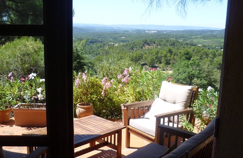 Vitrolles-en-Luberon Casa | Tranquila villa de vacaciones con piscina y magníficas vistas en el Luberon