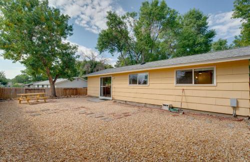 Sparks Casa | Quiet Home with Yard 2 Mi to Mall and Sparks Marina!