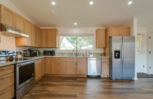 Sparks Casa | Quiet Home with Yard 2 Mi to Mall and Sparks Marina!