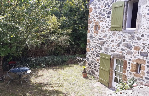 Osse-en-Aspe Casa | Quiet house