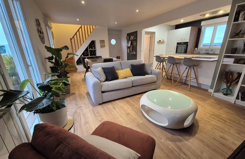 Saint-Jean-du-Doigt Casa | Quiet house 5 minutes from the beach. Ideal for families