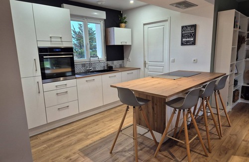 Saint-Jean-du-Doigt Casa | Quiet house 5 minutes from the beach. Ideal for families
