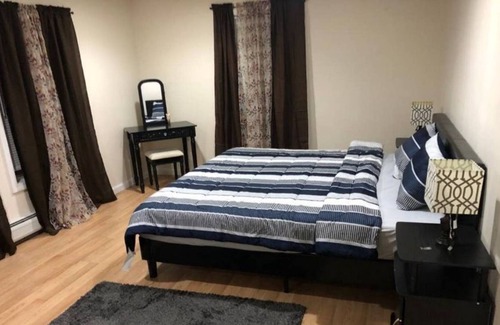 Londonderry Casa | Casa tranquila a minutos del aeropuerto y la autopista 93