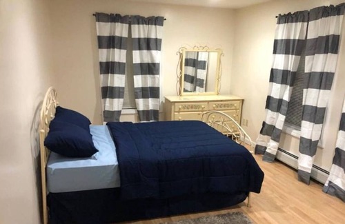 Londonderry Casa | Casa tranquila a minutos del aeropuerto y la autopista 93