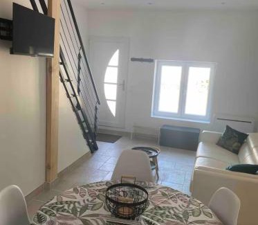 Quincy-Voisins Apartamento | Quiet house near Disneyland