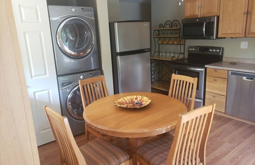 Kalkaska Casa | Quiet in the country 4-bedroom upper level house in lovely Kalkaska with WiFi