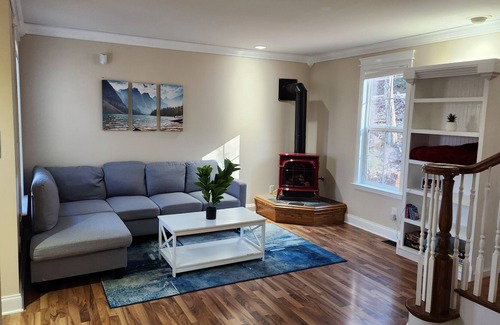 Seneca Casa | Quiet Lake House 5 Min from Clemson University