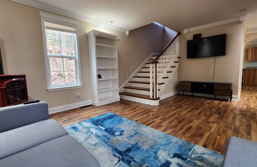 Seneca Casa | Quiet Lake House 5 Min from Clemson University