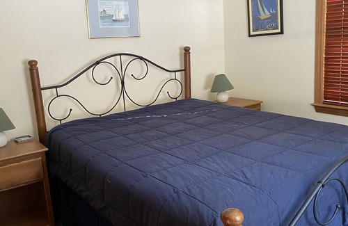 North Bridgton Cabina | Con lago de Maine Campo con Dock, Barco Amarre y Swim flotador.