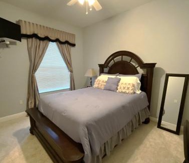 Wesley Chapel Casa | Quiet Lakeview Home in Wesley Chapel