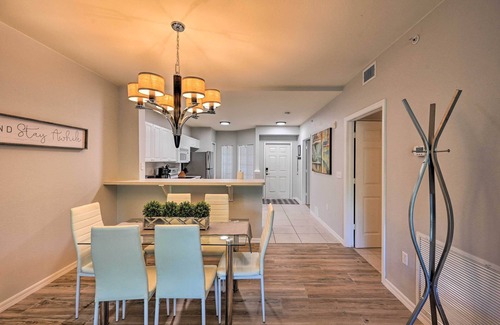 Ole Condominio | Quiet Lely Resort Condo w/ Pool - 2 Mi to Golf!