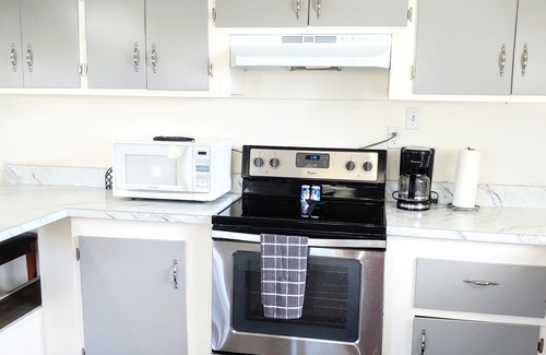 Crystal River Cabaña | Acogedor 2 BR Ozello Cottage