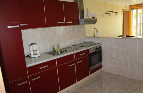 Lubben Casa | Un lugar tranquilo, 800 m² zona de césped, con estanque de peces