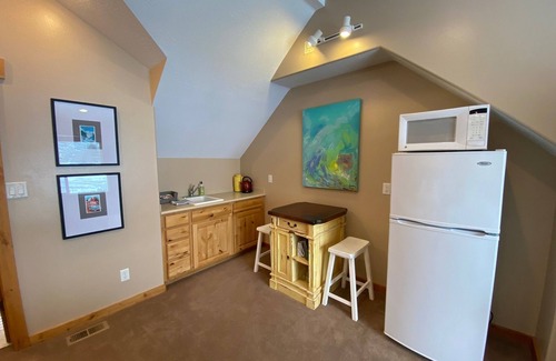 Midway Apartamento | Quiet location in "Swiss community" near Park City