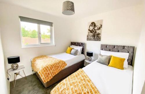 Milton Keynes Casa | Quiet Location next to CMK