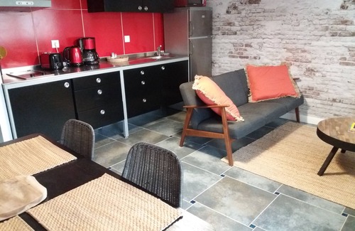 Saint-Marc Condominio | Quiet location with terrace and private parking