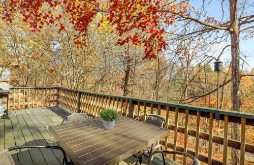 Mount Jackson Chalet De Esquí | Quiet Loft Chalet near Bryce w Hot Tub & Fire Pit