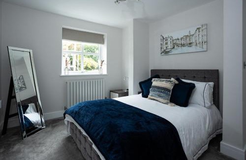Howlett End Casa | Quiet Luxury Countryside 2 Bedroom Detached Home