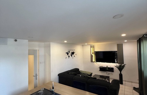 Quartier Capuche-Allies Apartamento | Quiet modern 2-bedroom apartment in good location T3 Grenoble