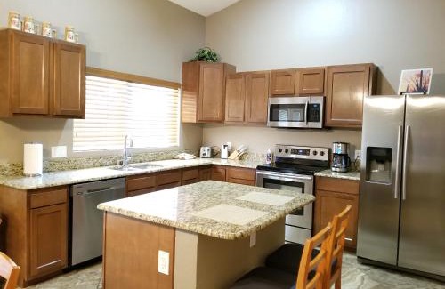 Canyon Shadows Casa | Quiet Neighborhood off La Canada