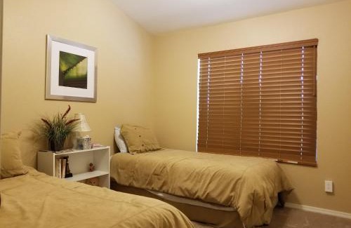 Canyon Shadows Casa | Quiet Neighborhood off La Canada