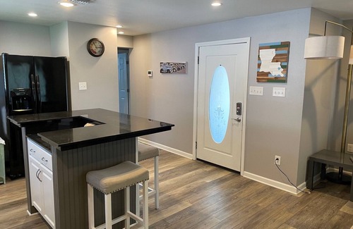 Metairie Casa | Quiet Neighborhood with quick acess to everything you need