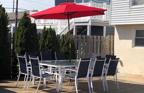 Seaside Heights Apartamento | Quiet North End - Studio Unit, Super Private + Off Street Parking!