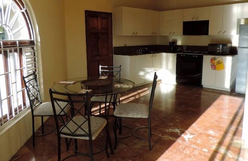Epworth Villa | Villa tranquila y espaciosa a minutos de Ocho Ríos