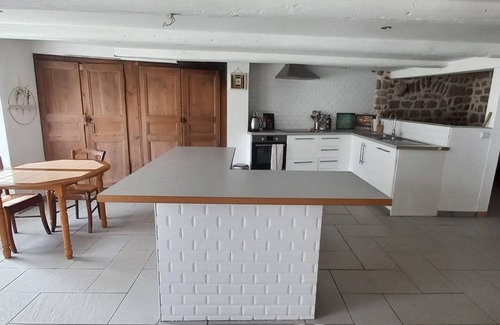 Eglisolles Casa | Quiet old farmhouse