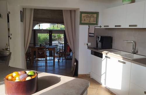 Ribaute-les-Tavernes Otro | Antigua casa de campo tranquila en una aldea en las alturas del pueblo