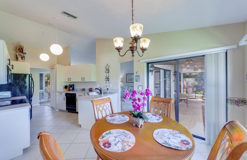 Three Oaks Casa | Quiet,Pet friendly house that feels just like Home! close to shopping,FGCU,beach