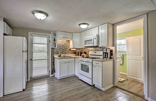 Crescent City Casa | Quiet Pomona Park Rural Home Near St Johns River!