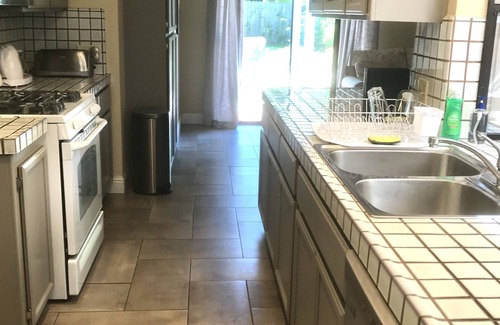 Carmichael Casa | Quiet, relaxing and specious home in cul-de-sac