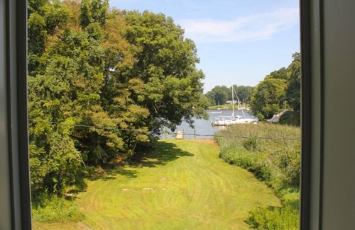 Annapolis Casa | Quiet Relaxing Waterfront Swiss Chalet- Otoño / Invierno Especiales semanales y mensuales!