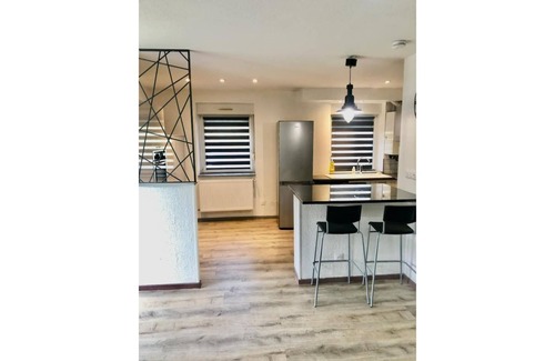 Trevenans Apartamento | Quiet residence, 15min Belfort Montbeliard