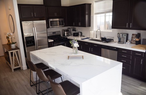 Reno Casa | Quiet, residential South Reno rental- 3 minutes to Cyan Park, 20 to Mt Rose