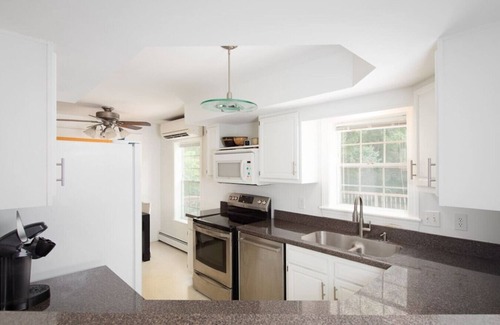 Skaneateles Casa | Quiet retreat near Village