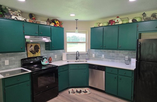Mount Vernon Casa | Quiet retreat, perfect for unwinding with fishing to enjoy the scenic outdoors.