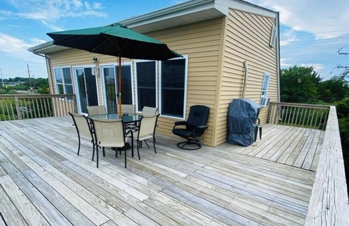 Manahawkin Casa | Quiet Retreat at 5 min from LBI