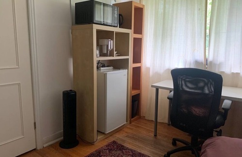 North York Casa | Quiet room in quiet neighbourhood
