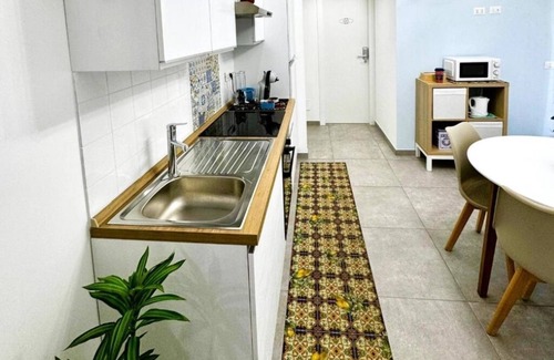 Prenestino-Centocelle Casa | Quiet room with private bath in Rome, Metro C