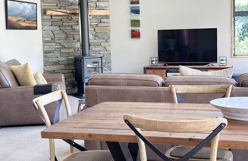 Lower Shotover Casa | Quiet & Secluded in Quail Rise
