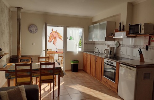 Ribeira Grande Apartamento | ubicación tranquila y apartada, pero céntrica, las vacaciones familiares perfectas
