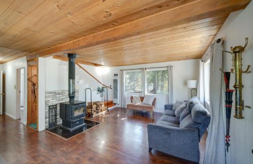 Posey Casa | Quiet Sequoia National Forest Cabin with Fireplace