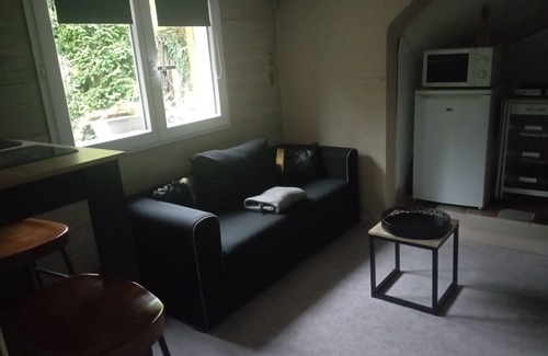 Pernant Apartamento | Quiet studio near Soissons