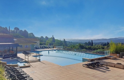 Callian Apartamento | Estudio tranquilo, piscina, mascotas permitidas, aire acondicionado, Var