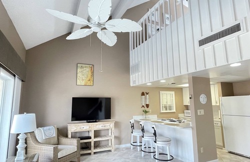 Villa Sabine Condominio | Walk to the Beach! Great Rates, Great Location!