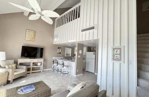Villa Sabine Condominio | Walk to the Beach! Great Rates, Great Location!
