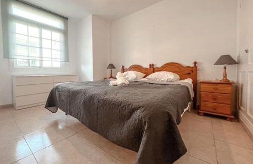 Callao Salvaje Apartamento | Quiet Sunviet Stay, Pool & Morning Sun Balcony CS021